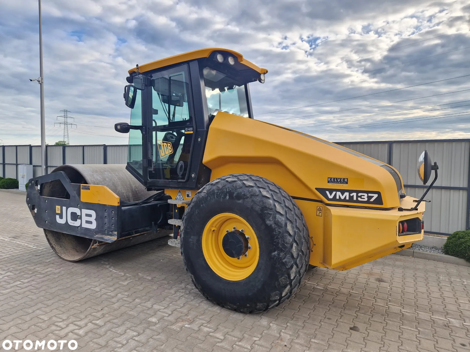JCB Vibromax VM 137 D * 2015r. * walec do gruntu * - 28