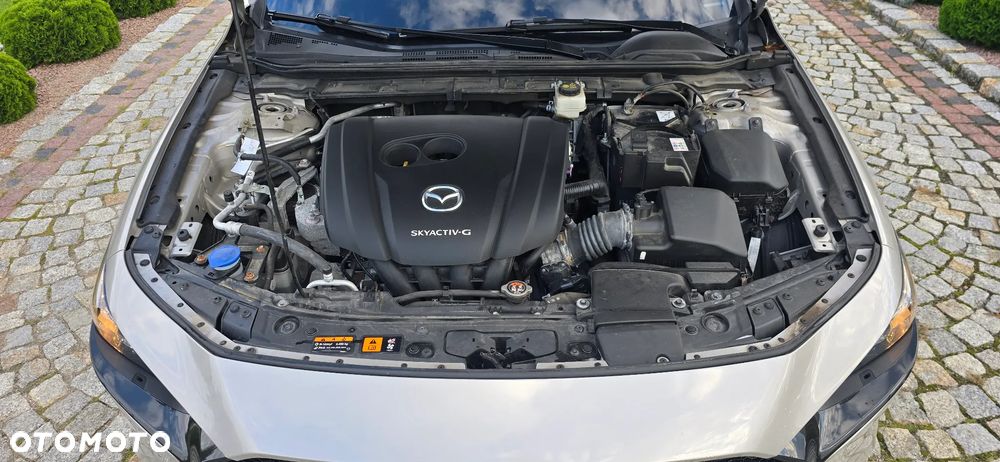 Mazda 3 e-SKYACTIV-G 2.0 M HYBRID 150 SELECTION - 39