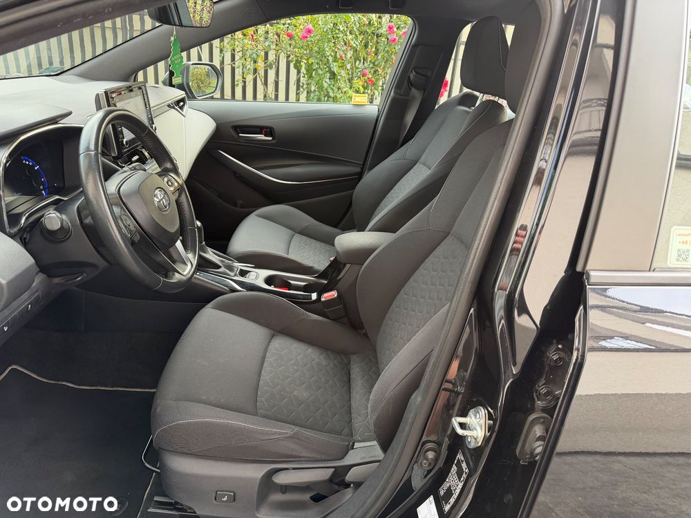 Toyota Corolla 1.8 Hybrid Comfort - 25