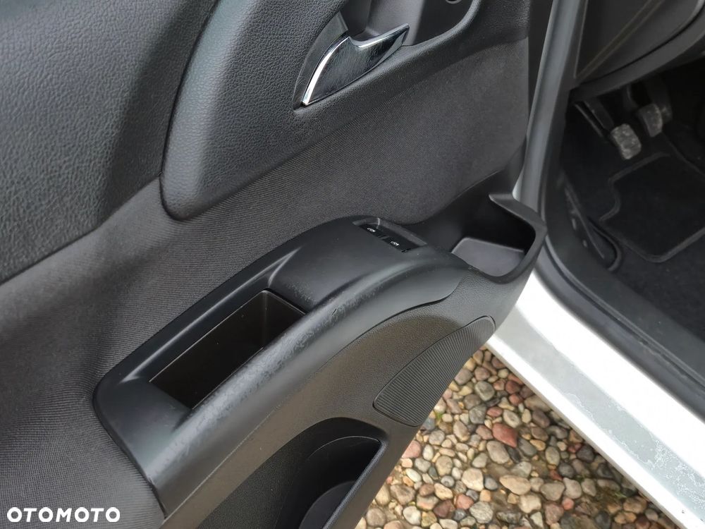 Opel Meriva 1.4 Innovation - 18