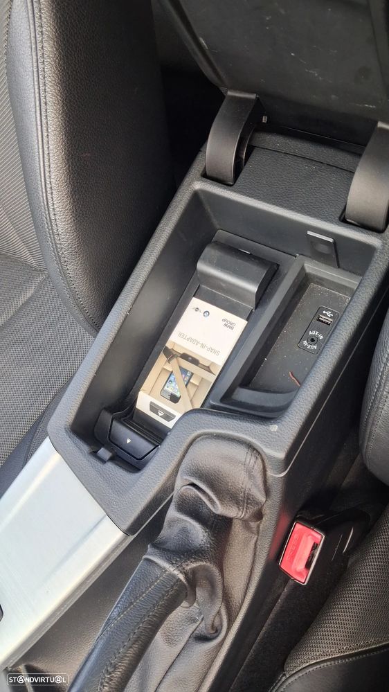BMW 320 d Auto Line Luxury - 35