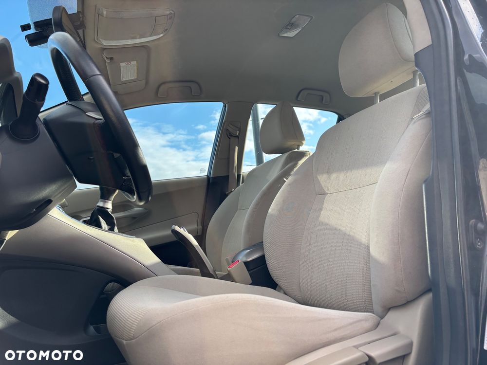 Toyota Auris - 25
