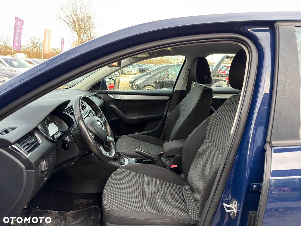 Skoda Octavia 1.6 TDI Drive - 22