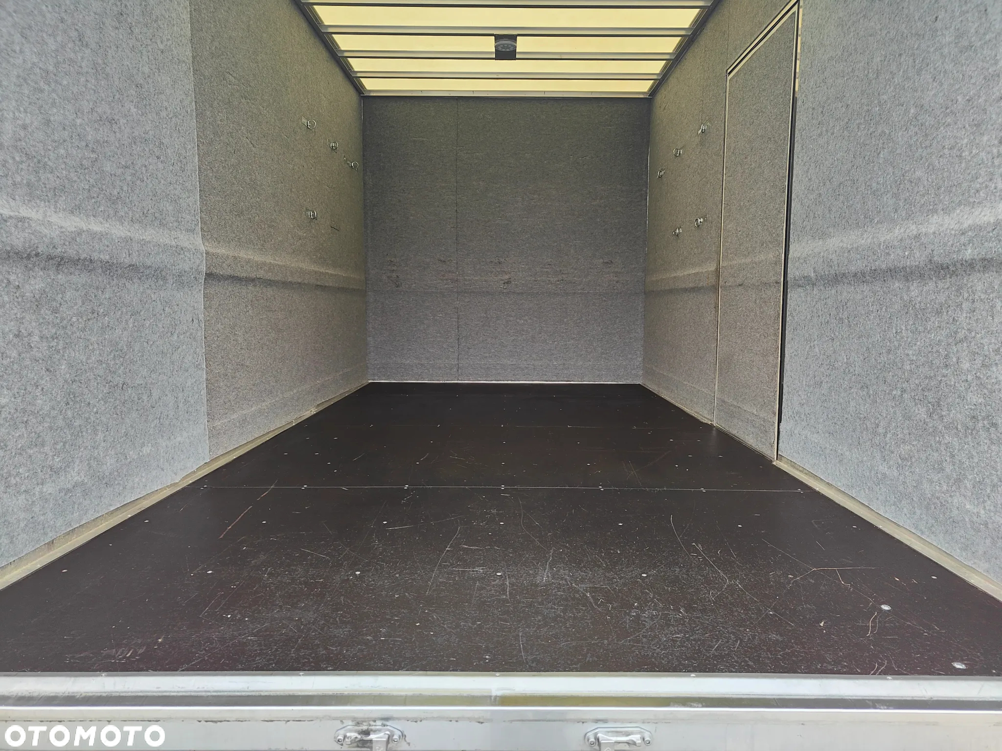 Renault Master 2.3DCI 165KM** Kontener 9-EuroPalet dł.462cm** DRZWI BOCZNE+PODUSZKI PNEUMATYCZNE** POLSKI SALON** DMC do 3.5T kat.B** - 33