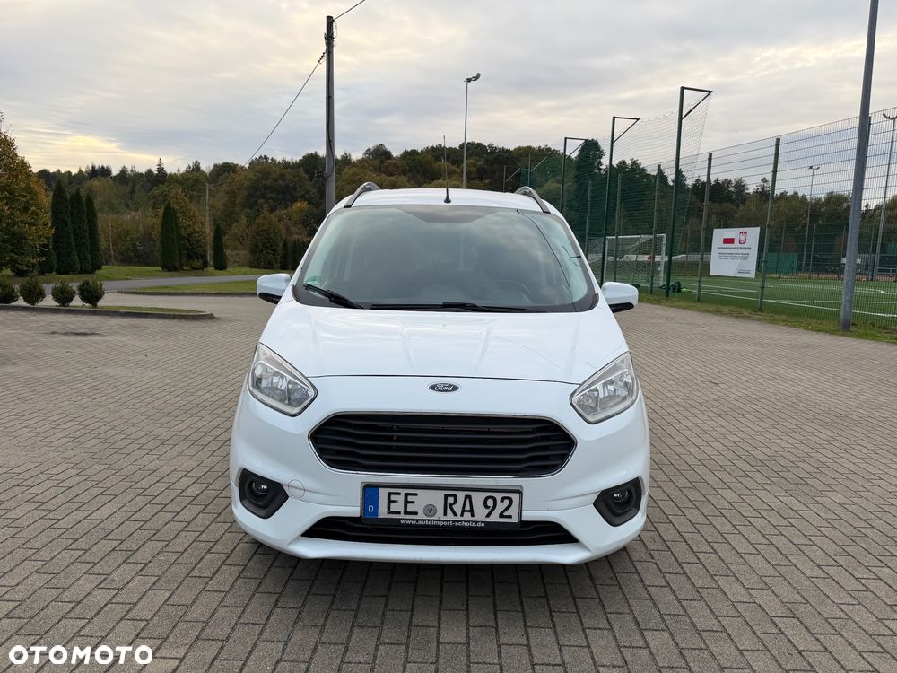 Ford Tourneo Courier - 2