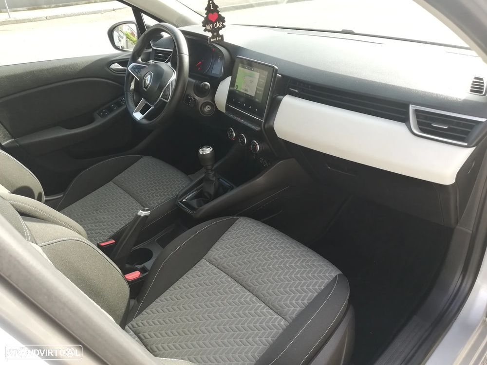 Renault Clio 1.0 TCe Evolution Bi-Fuel - 8