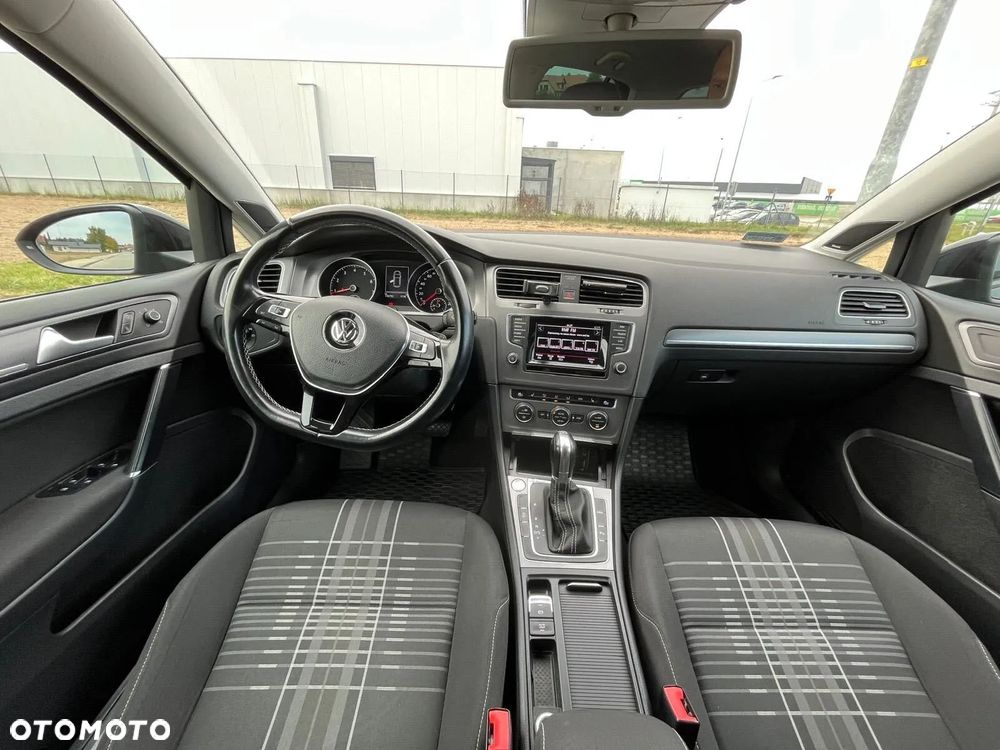 Volkswagen Golf 1.4 TSI DSG - 8