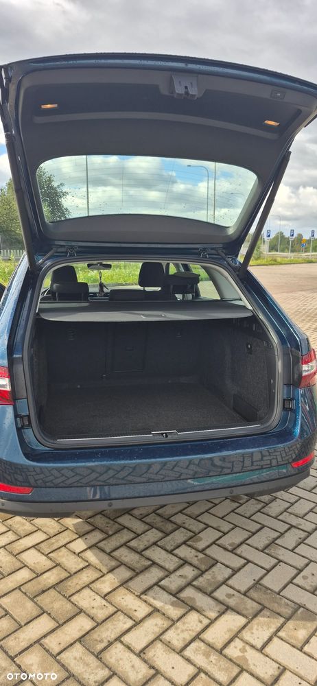 Skoda Superb 2.0 TDI Ambition - 7