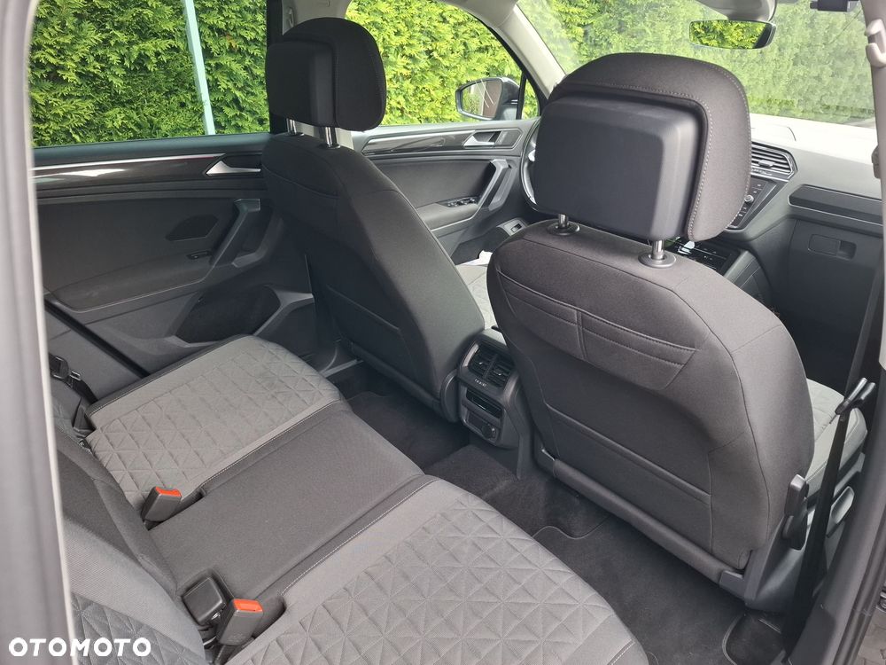 Volkswagen Tiguan - 18