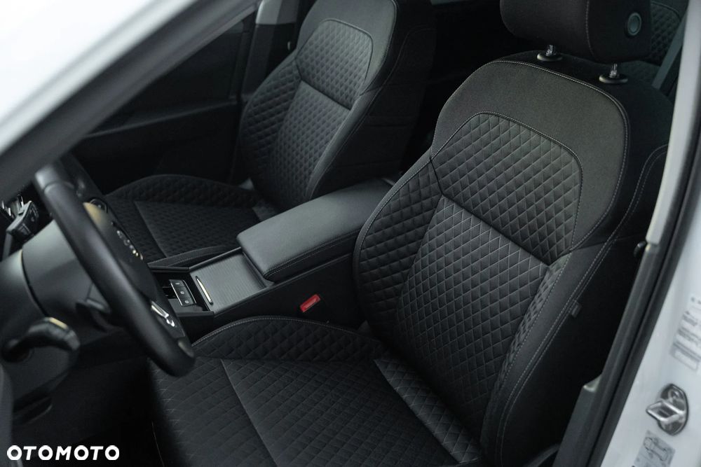 Skoda Superb 2.0 TDI Style DSG - 11