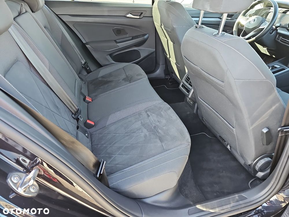 Volkswagen Golf 2.0 TDI SCR DSG Style - 22