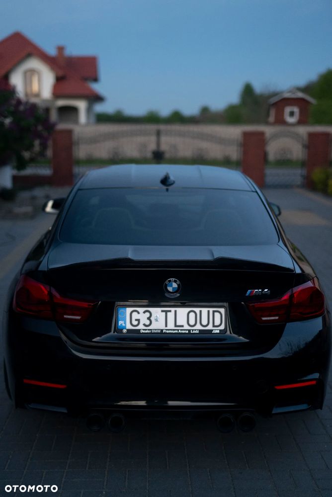 BMW M4 DKG - 2