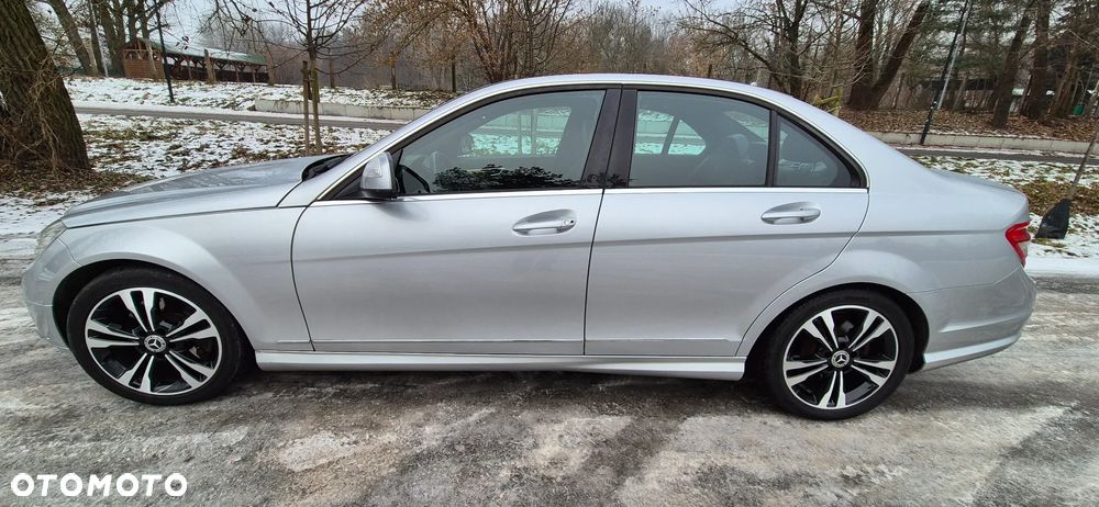 Mercedes-Benz Klasa C 350 Avantgarde - 15