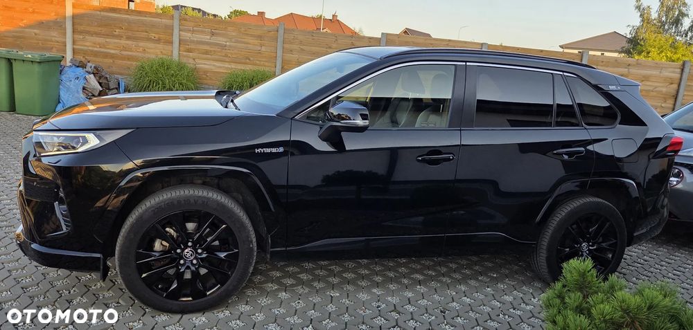 Toyota RAV4 2.5 Hybrid Black Edition by JBL 4x4 - 7