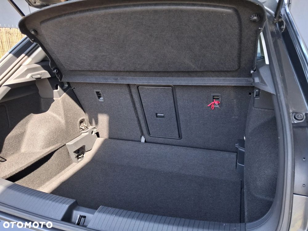 Volkswagen T-Roc 1.5 TSI R-Line Plus DSG - 10