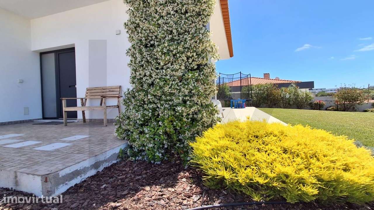 EXCLUSIVO  -  VILLA T4 COM PISCINA E JARDIM - Grande imagem: 4/60