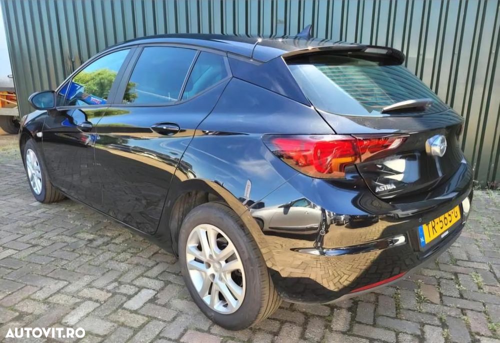 Opel Astra 1.6 D Start/Stop Innovation - 18