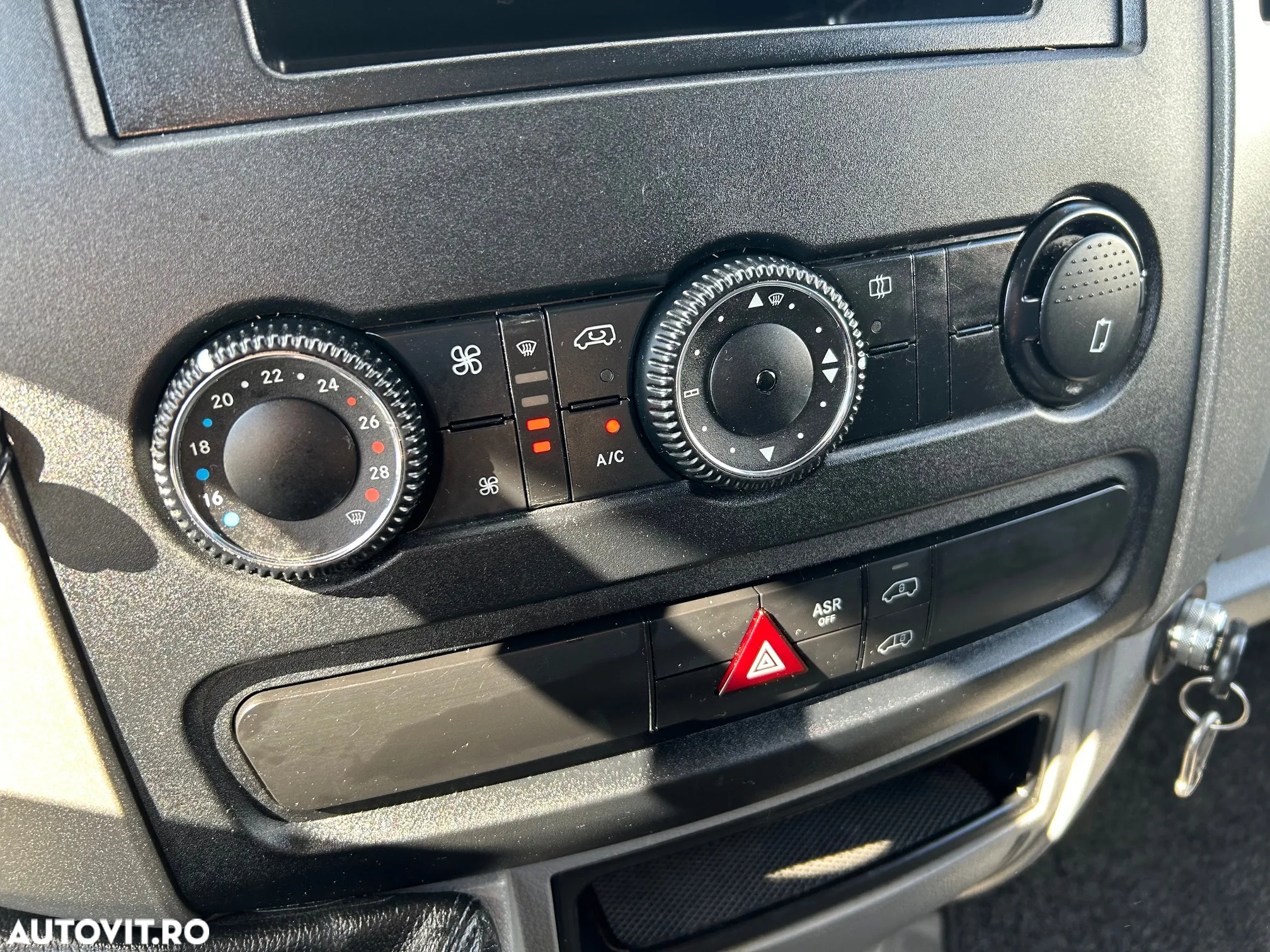 Mercedes-Benz Sprinter 313 - 12