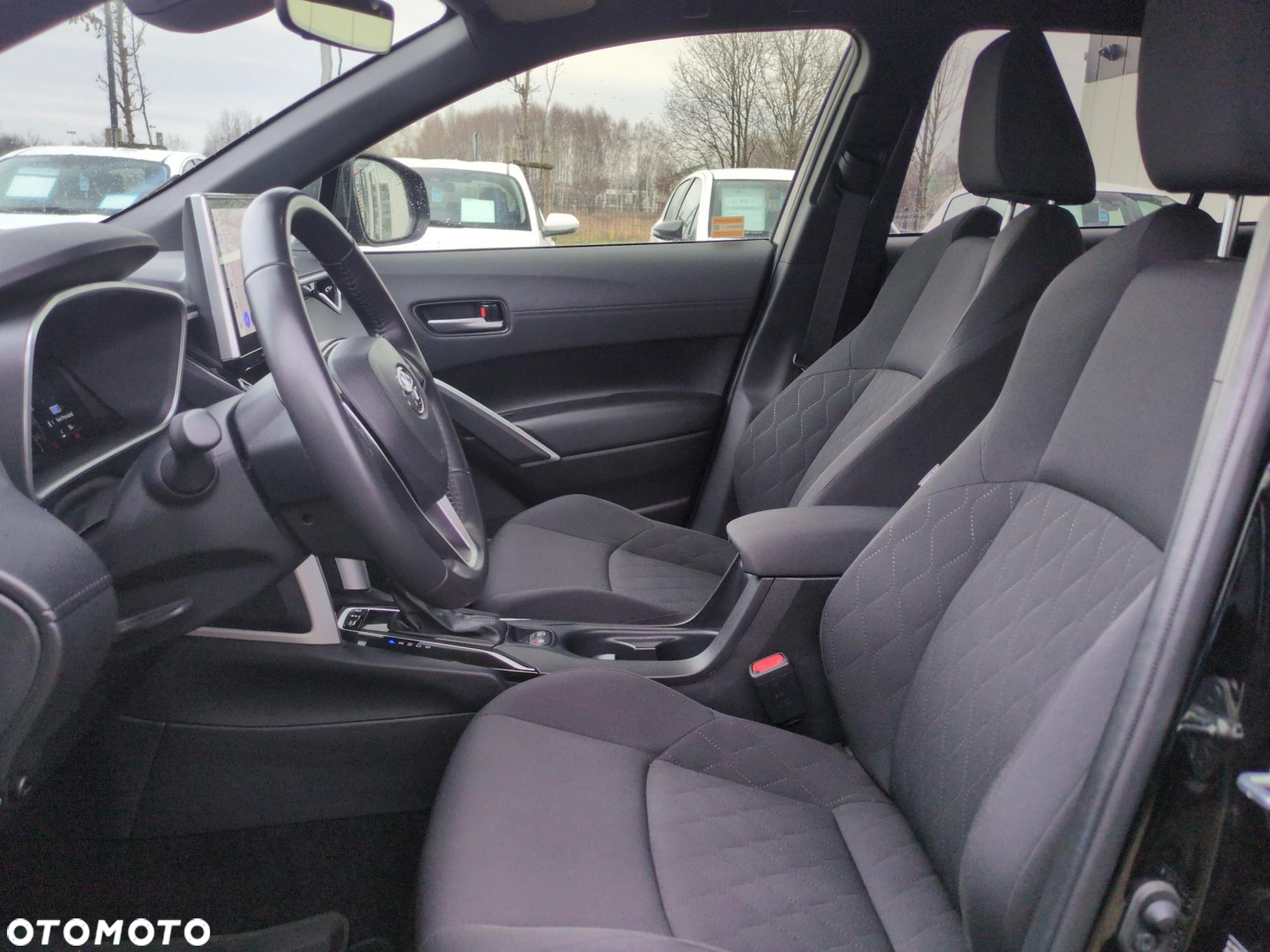 Toyota Corolla Cross 2.0 Hybrid Style AWD - 16
