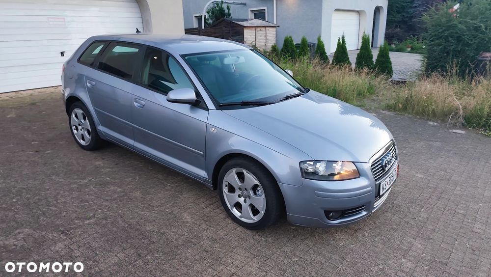 Audi A3 Sportback 2.0 TDI DPF (DSG) S tronic S line Sportpaket plus - 29