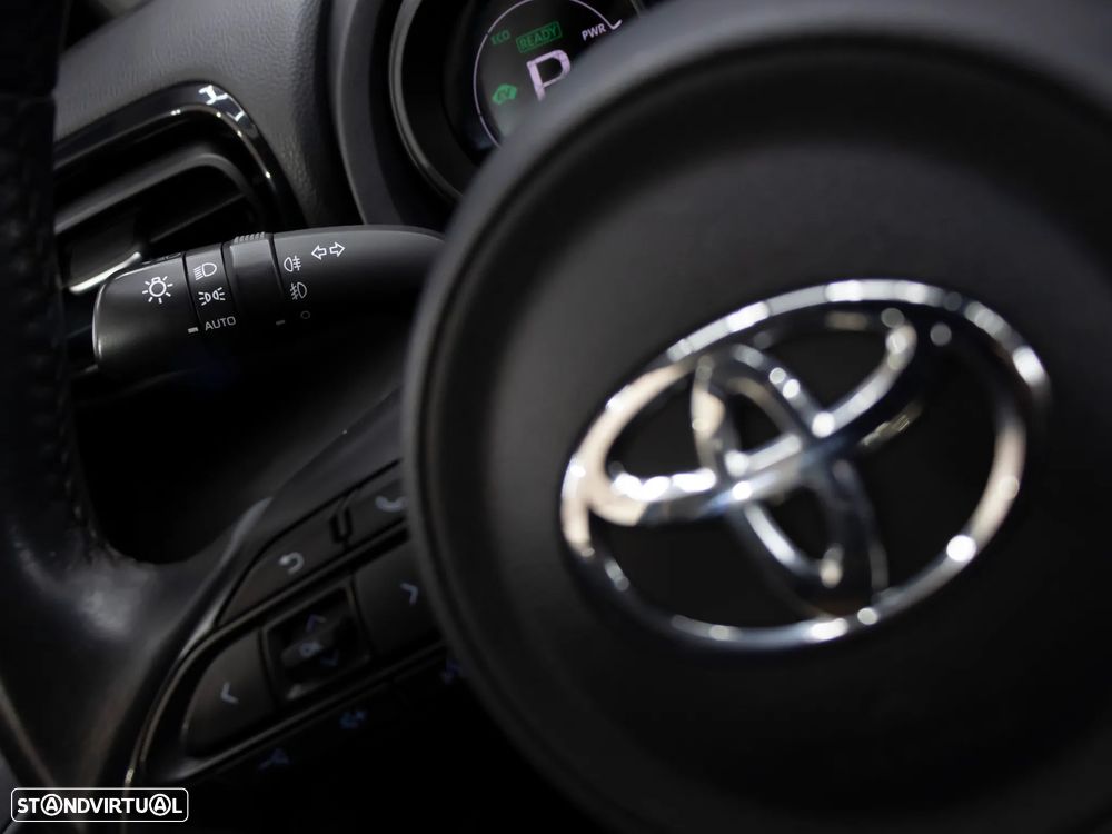 Toyota Yaris 1.5 HDF Exclusive - 21