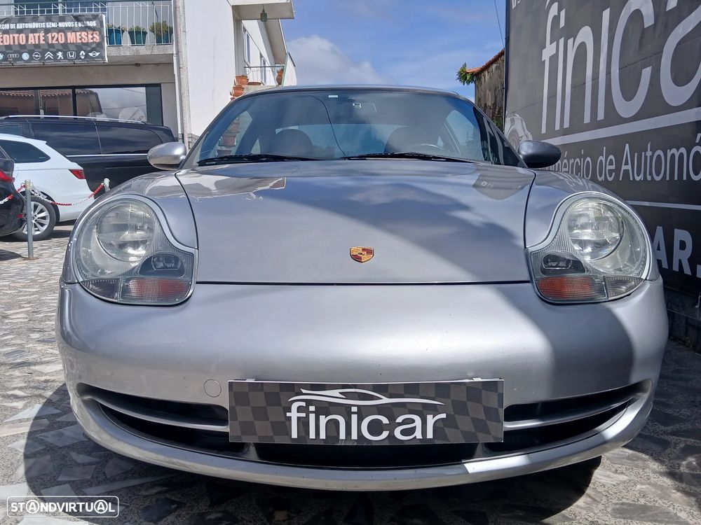 Porsche 911 Série F - 6