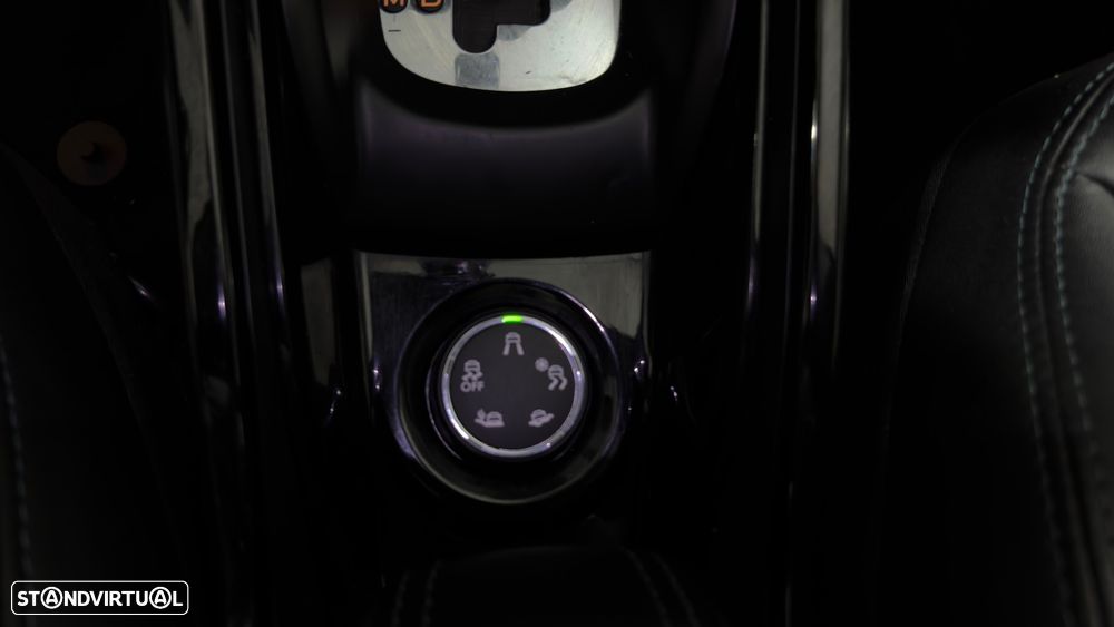 Peugeot 2008 PureTech 110 GPF Stop&Start EAT6 Crossway - 26