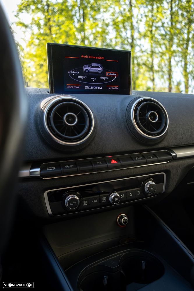 Audi A3 Sportback 2.0 TDI Advance - 18