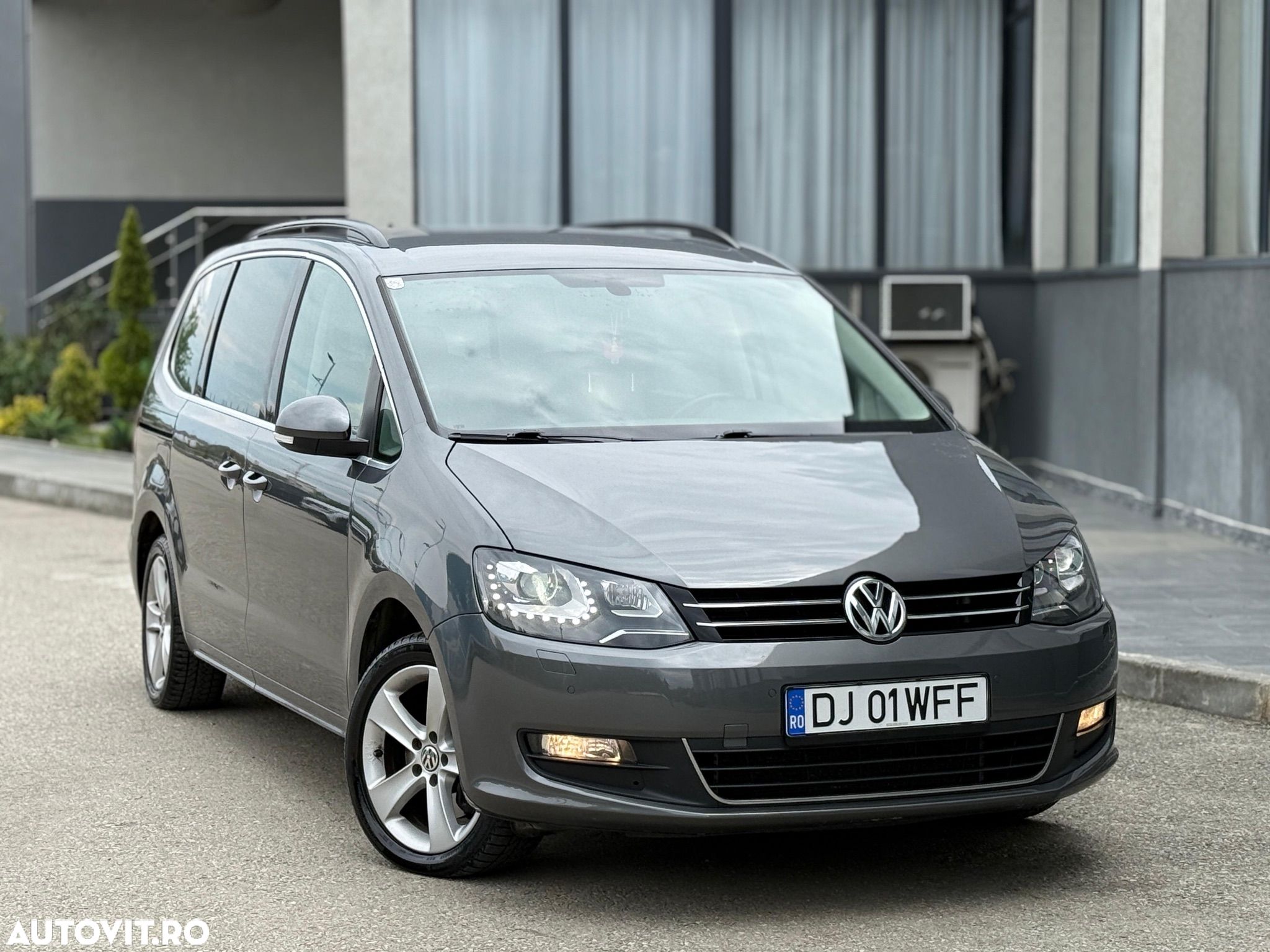 Volkswagen Sharan 2.0 TDI 4MOTION (BlueMotion Technology) Trendline - 1