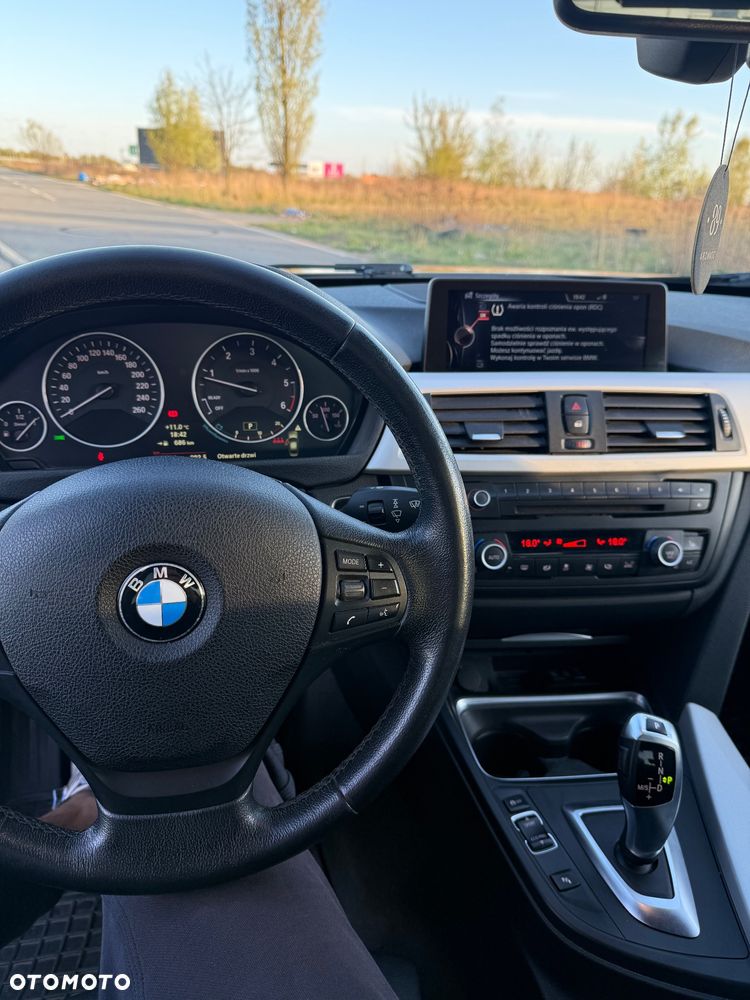 BMW Seria 3 316d - 18