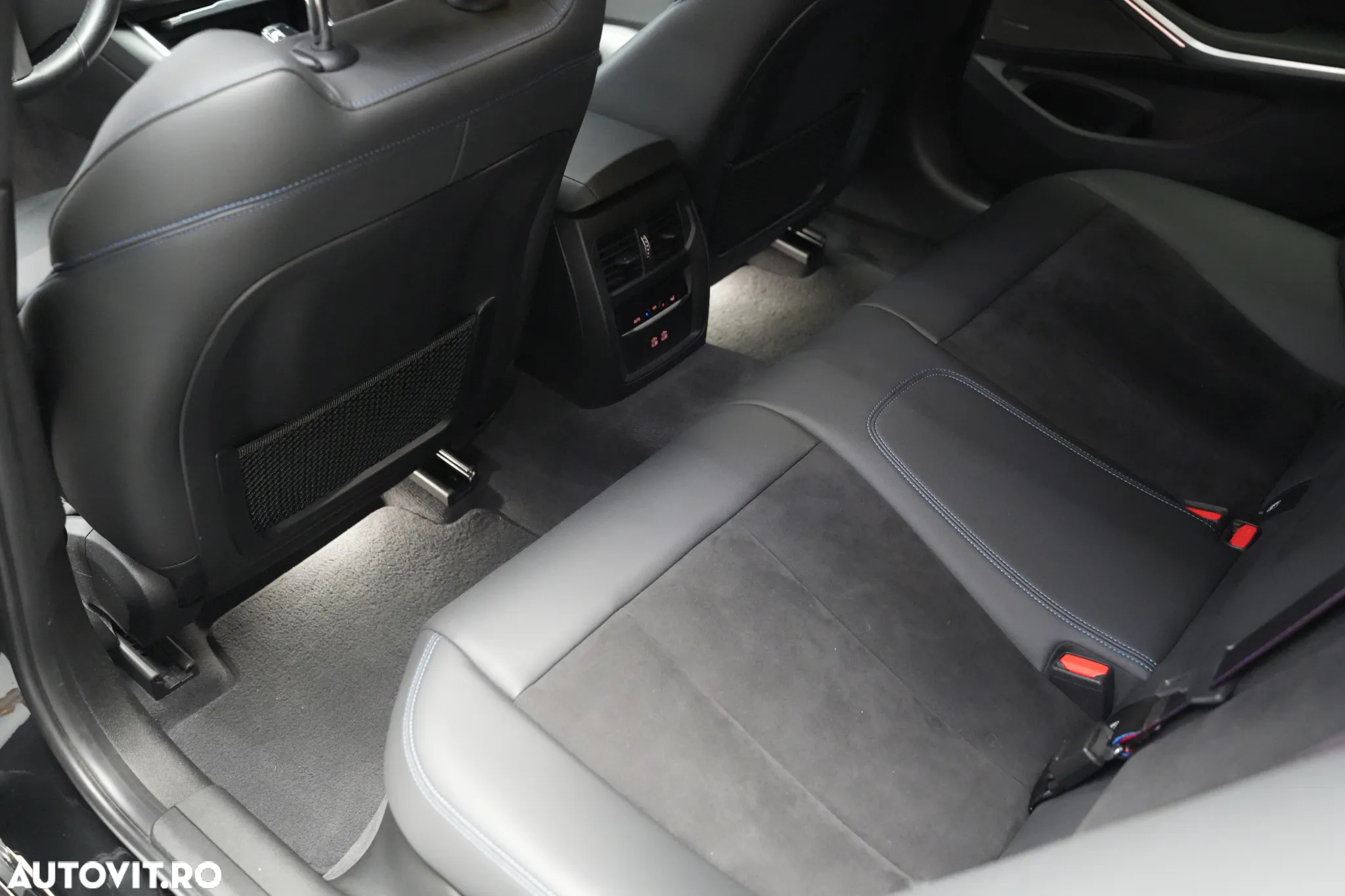 BMW M3 M340i xDrive AT MHEV - 16
