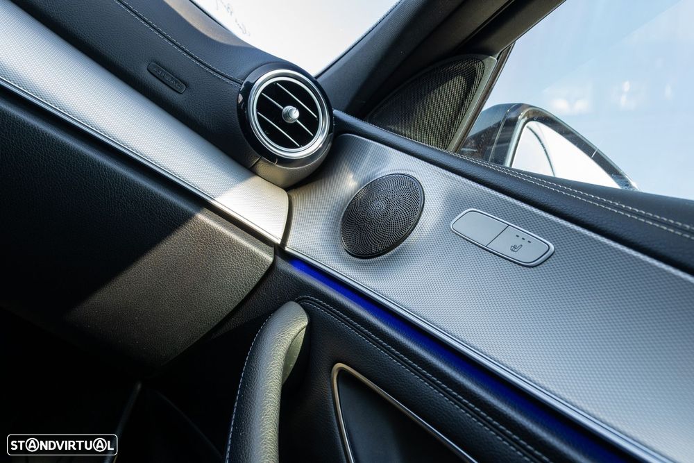 Mercedes-Benz E 220 d AMG Line 7L - 24