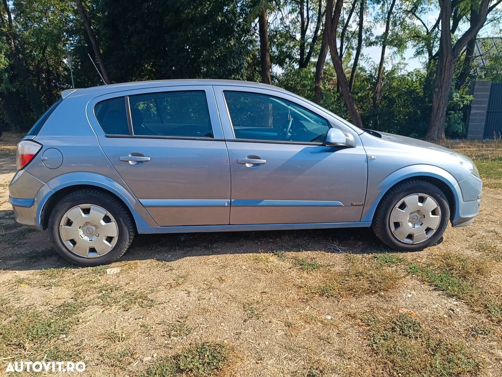 Opel Astra - 1