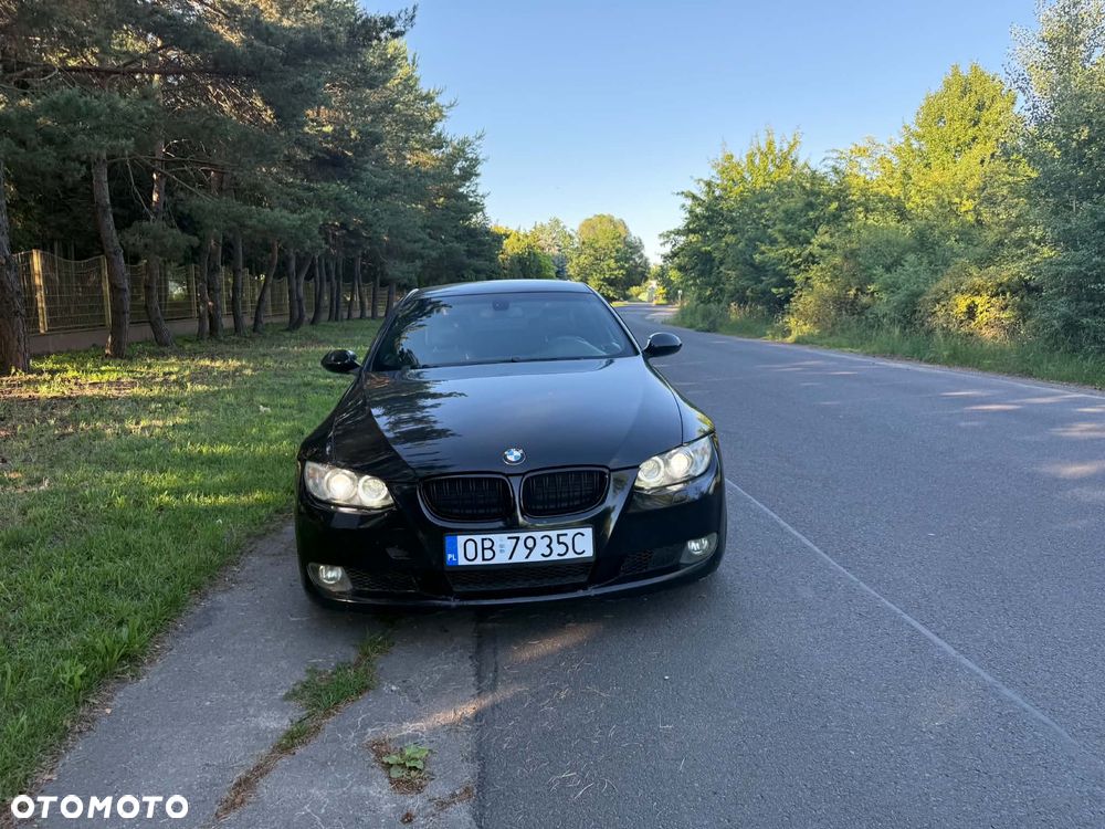 BMW Seria 3 320d DPF - 12