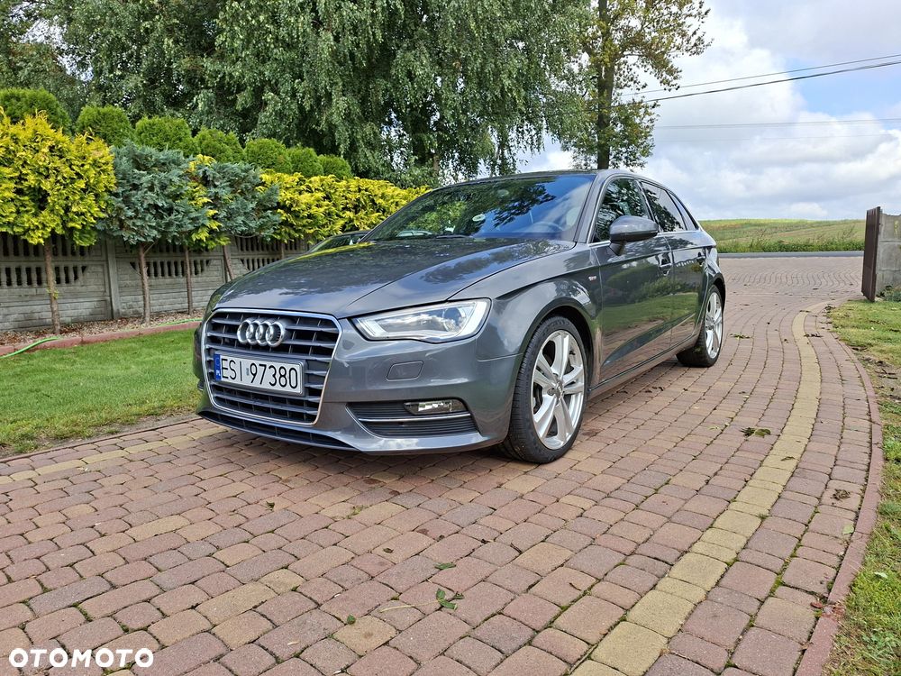 Audi A3 Sportback - 1
