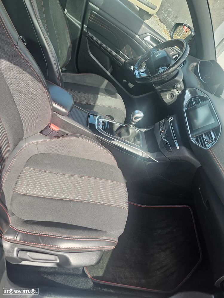 Peugeot 308 1.6 BlueHDi GT Line - 17
