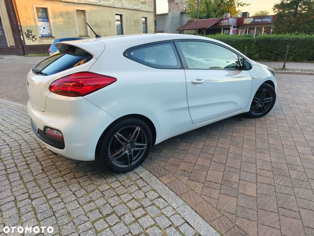 Kia ProCeed 1.4 XL - 21