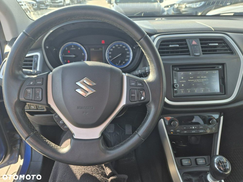 Suzuki SX4 S-Cross - 11