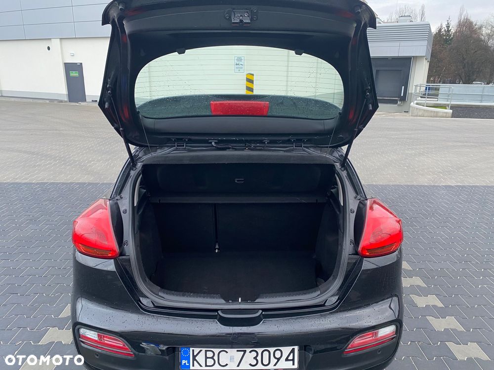 Kia ProCeed 1.6 GDI M - 28