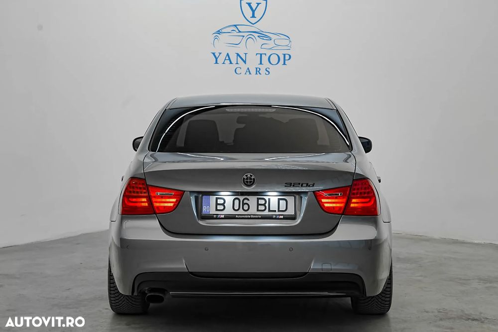 BMW Seria 3 318d Aut. M Sport - 3