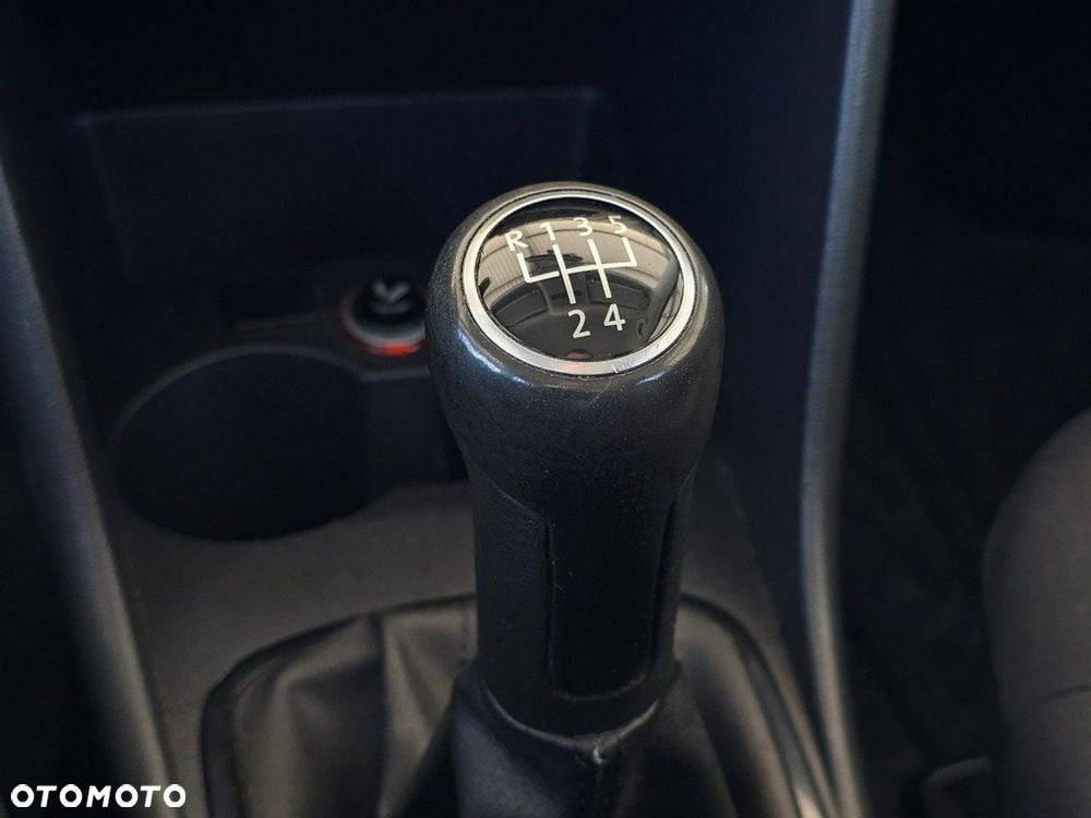 Volkswagen Polo - 17