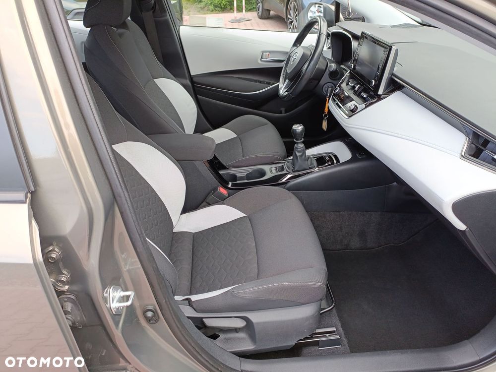 Toyota Corolla 1.2 T Comfort - 12