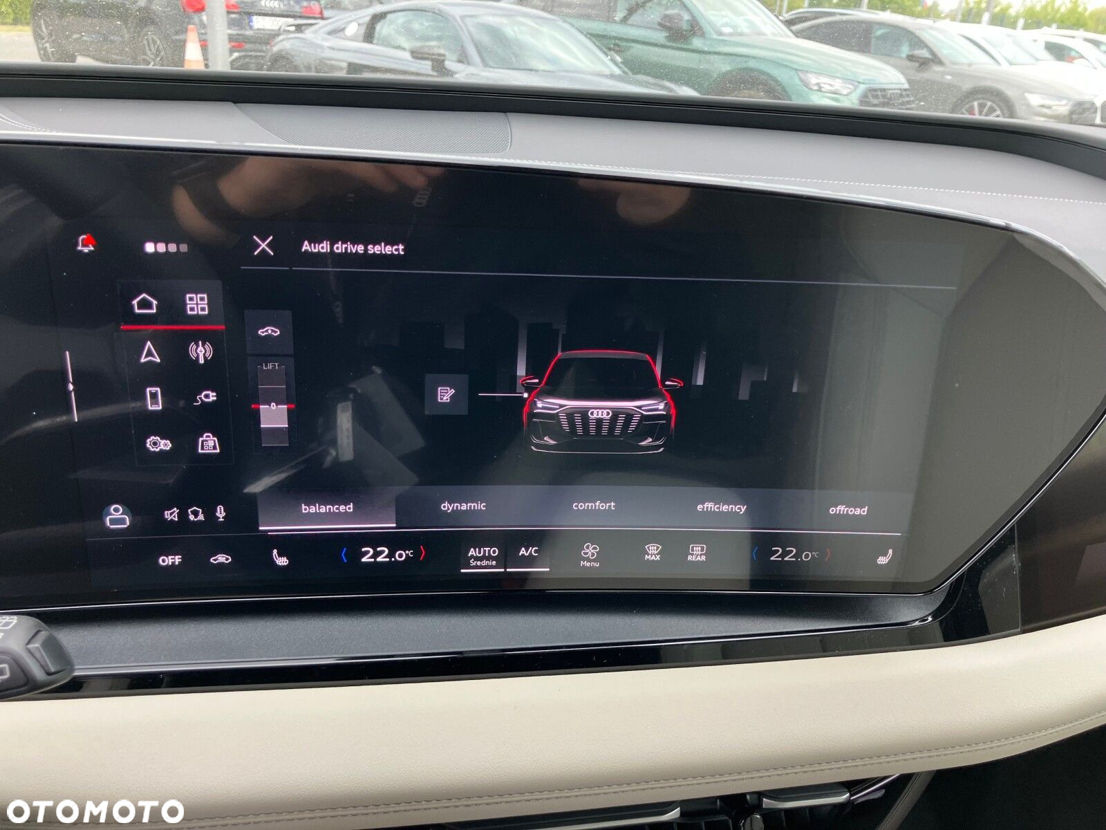Audi Q6 e-tron - 17