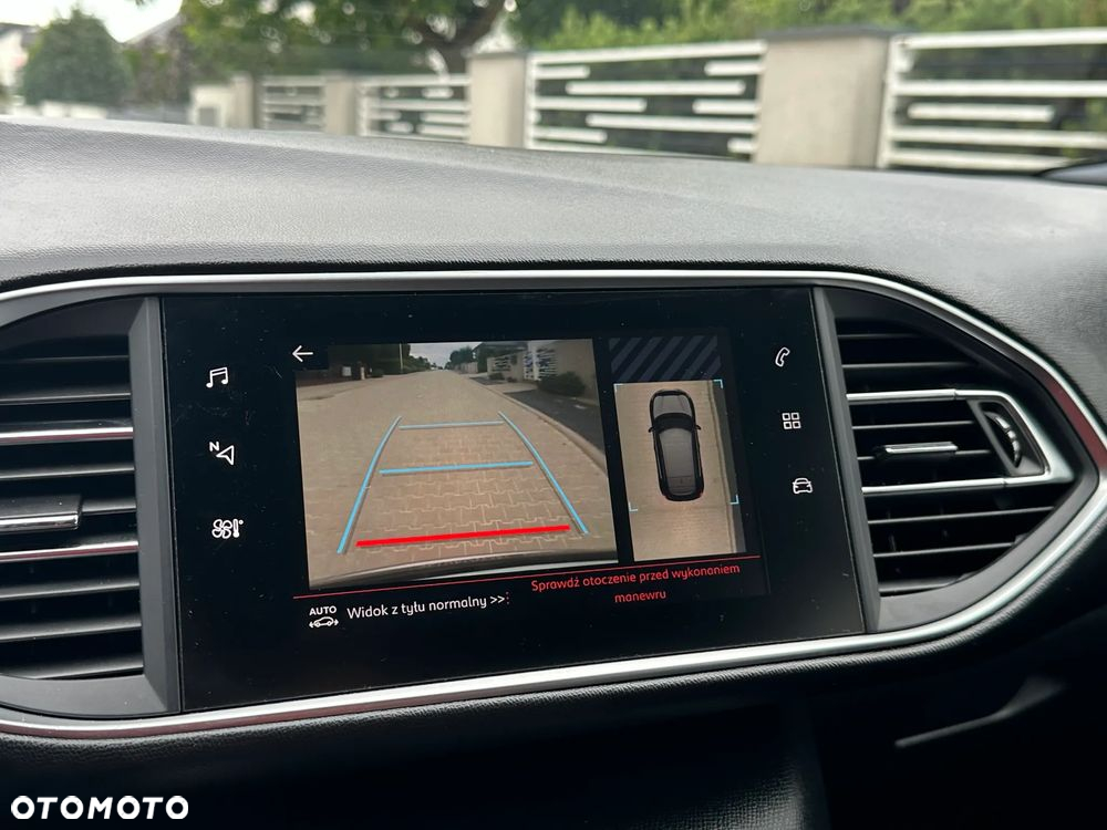 Peugeot 308 BlueHDi FAP 130 Stop & Start GT - 20