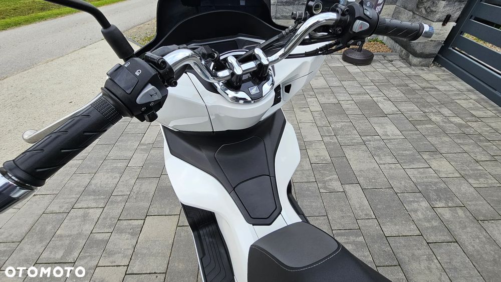 Honda PCX - 10