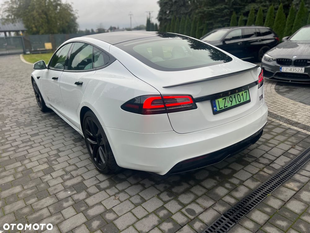 Tesla Model S Plaid - 4