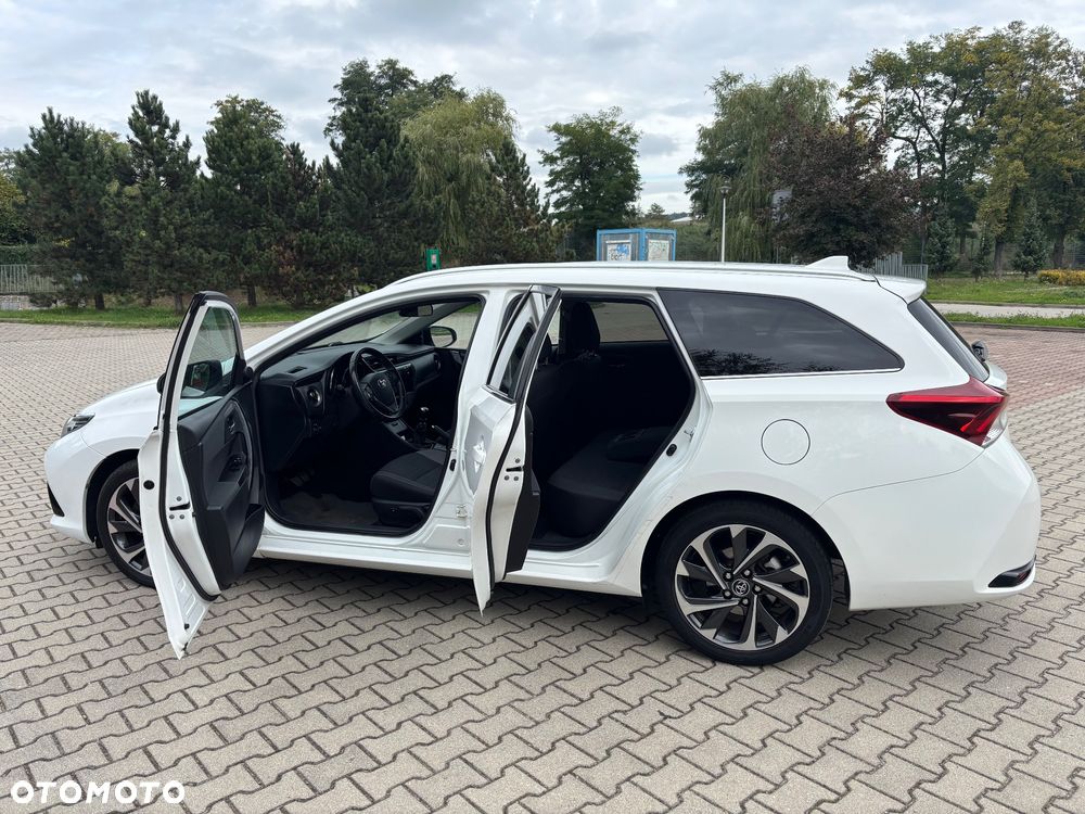 Toyota Auris 1.6 D-4D Comfort - 14