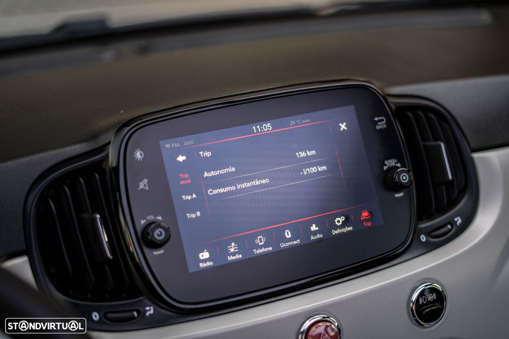 Fiat 500C 1.0 Hybrid Star - 32