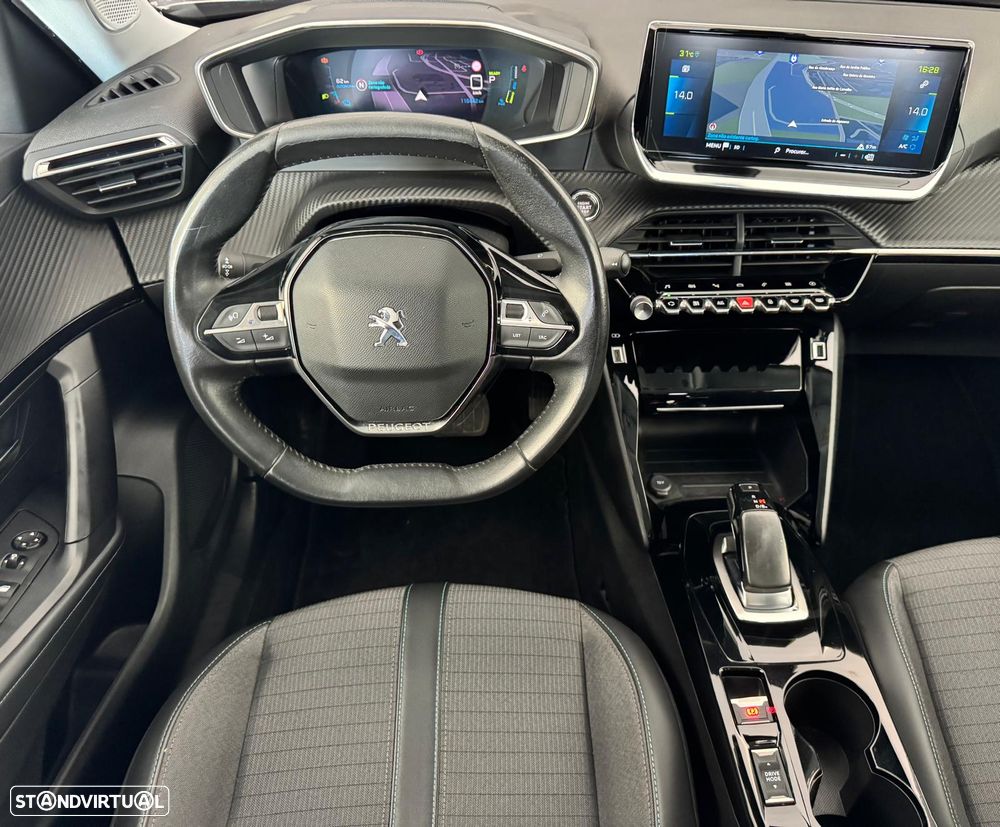 Peugeot e-2008 50 kWh GT Pack - 10