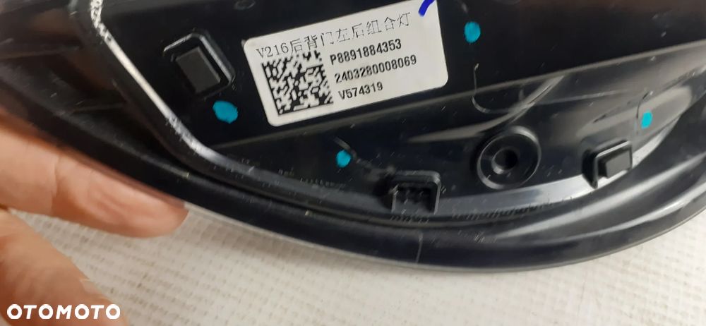 Lampa L+P tył Volvo górne EX30 22-25r.EUR. - 11